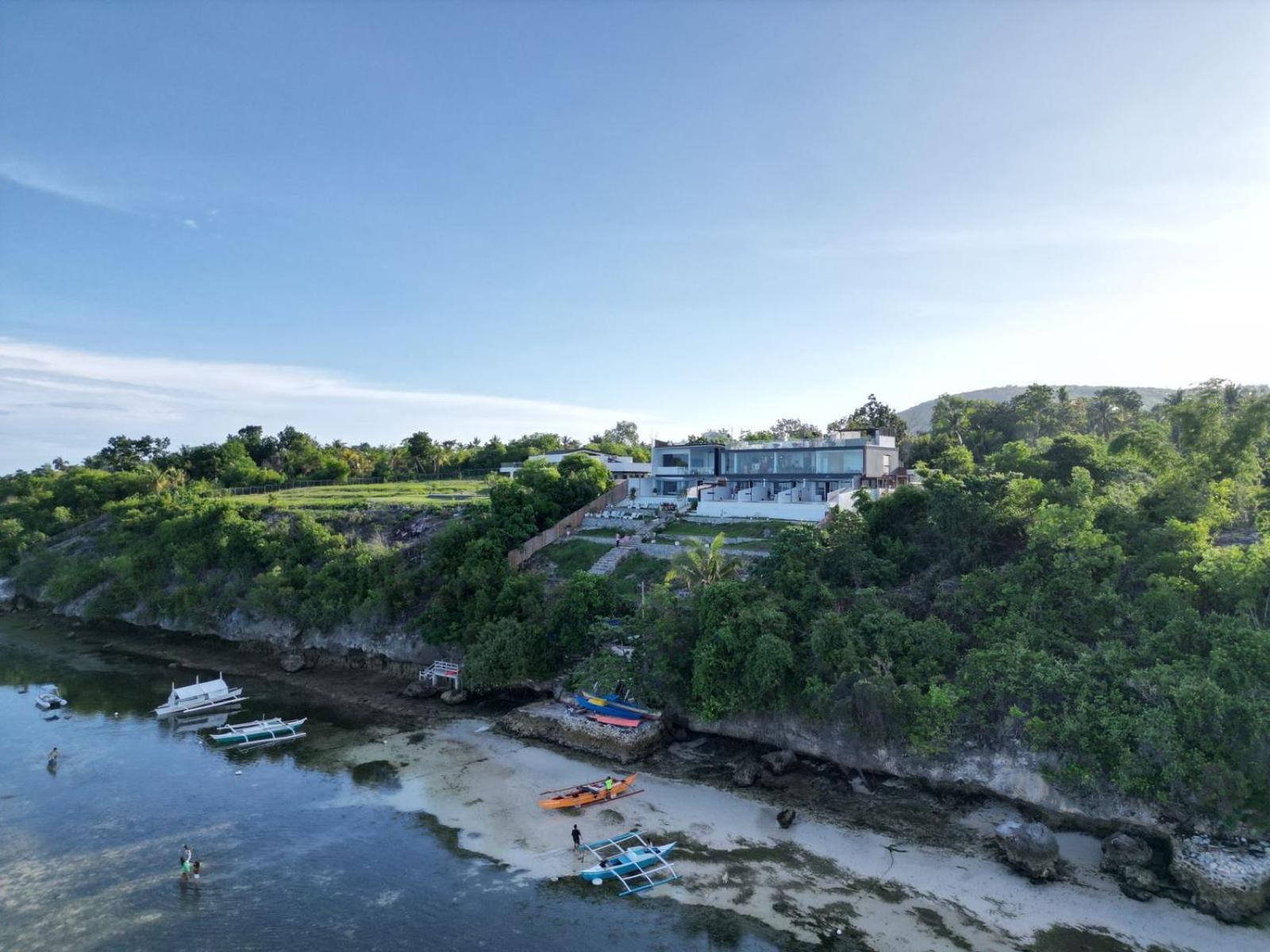 Hotel Epic Bohol Adults Only 4*